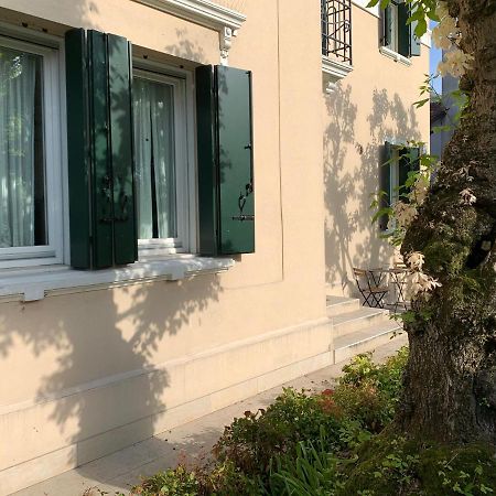 Clara'S Place Apartment Mestre Luaran gambar