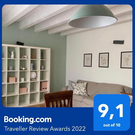 Clara'S Place Apartment Mestre Luaran gambar