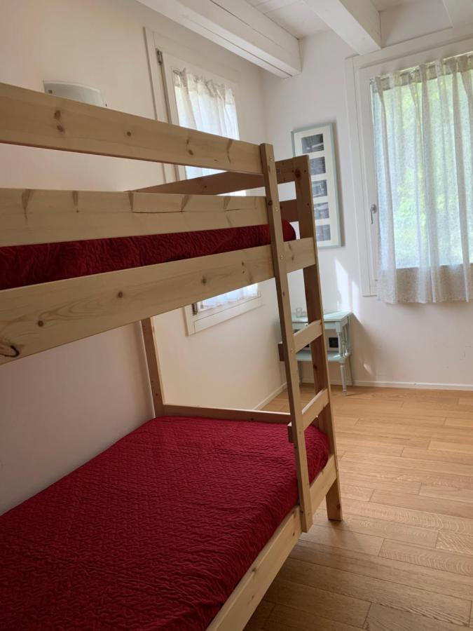 Clara'S Place Apartment Mestre Luaran gambar