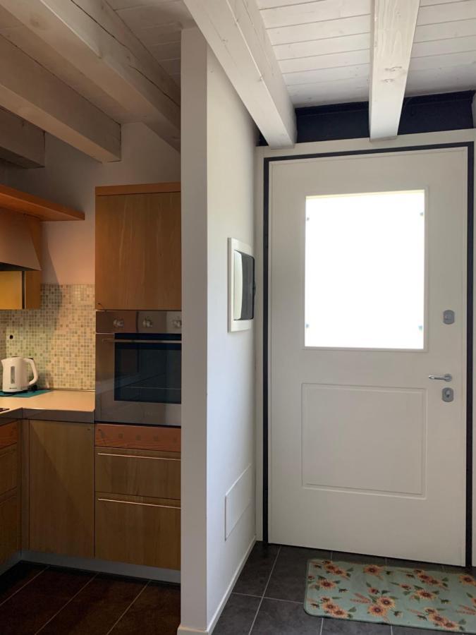 Clara'S Place Apartment Mestre Luaran gambar