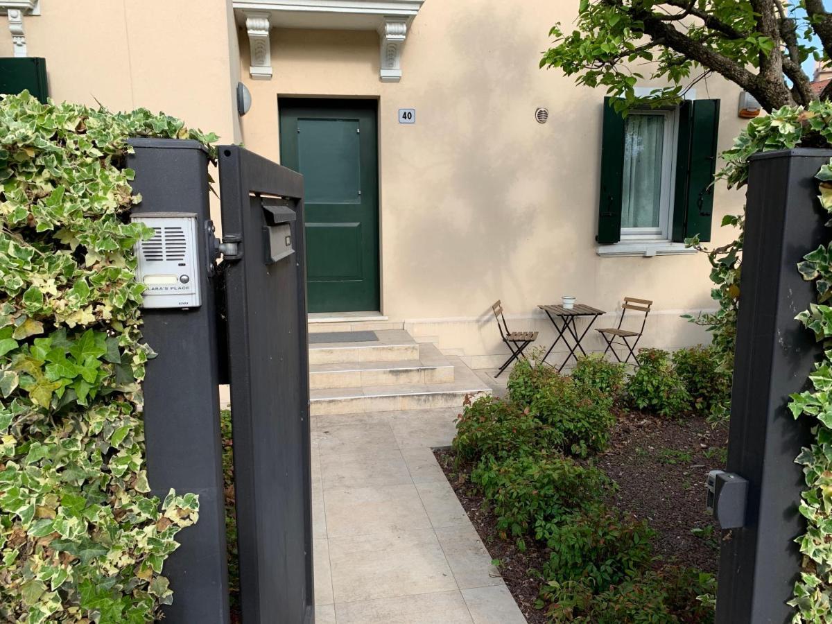 Clara'S Place Apartment Mestre Luaran gambar
