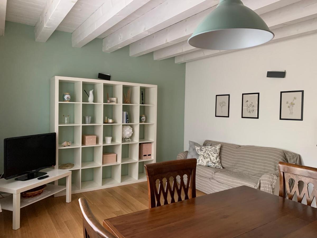 Clara'S Place Apartment Mestre Luaran gambar