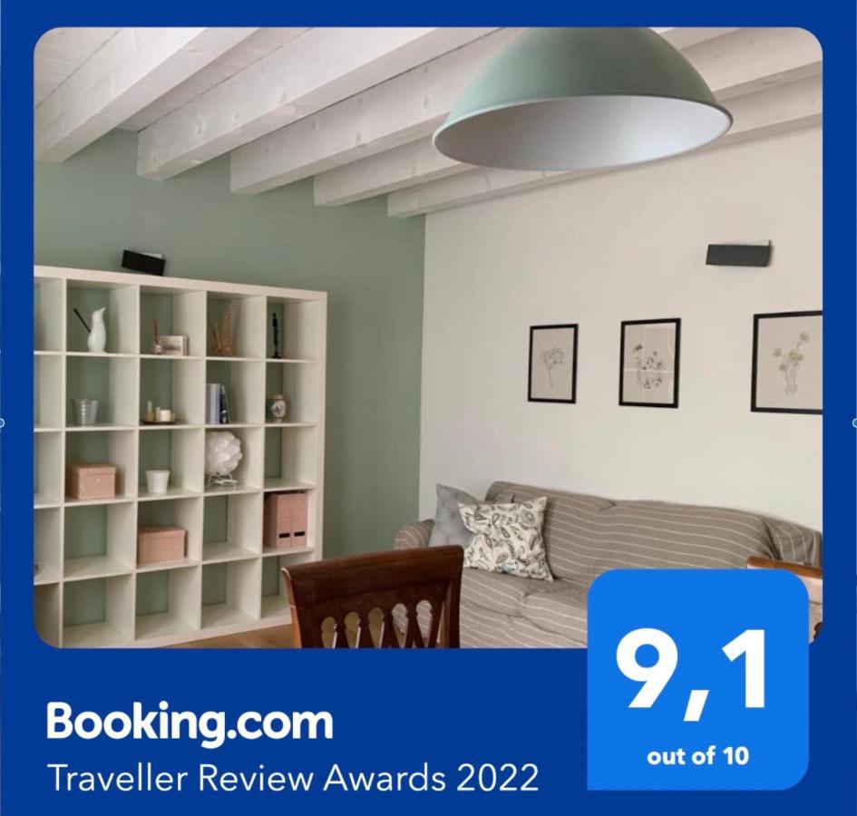 Clara'S Place Apartment Mestre Luaran gambar